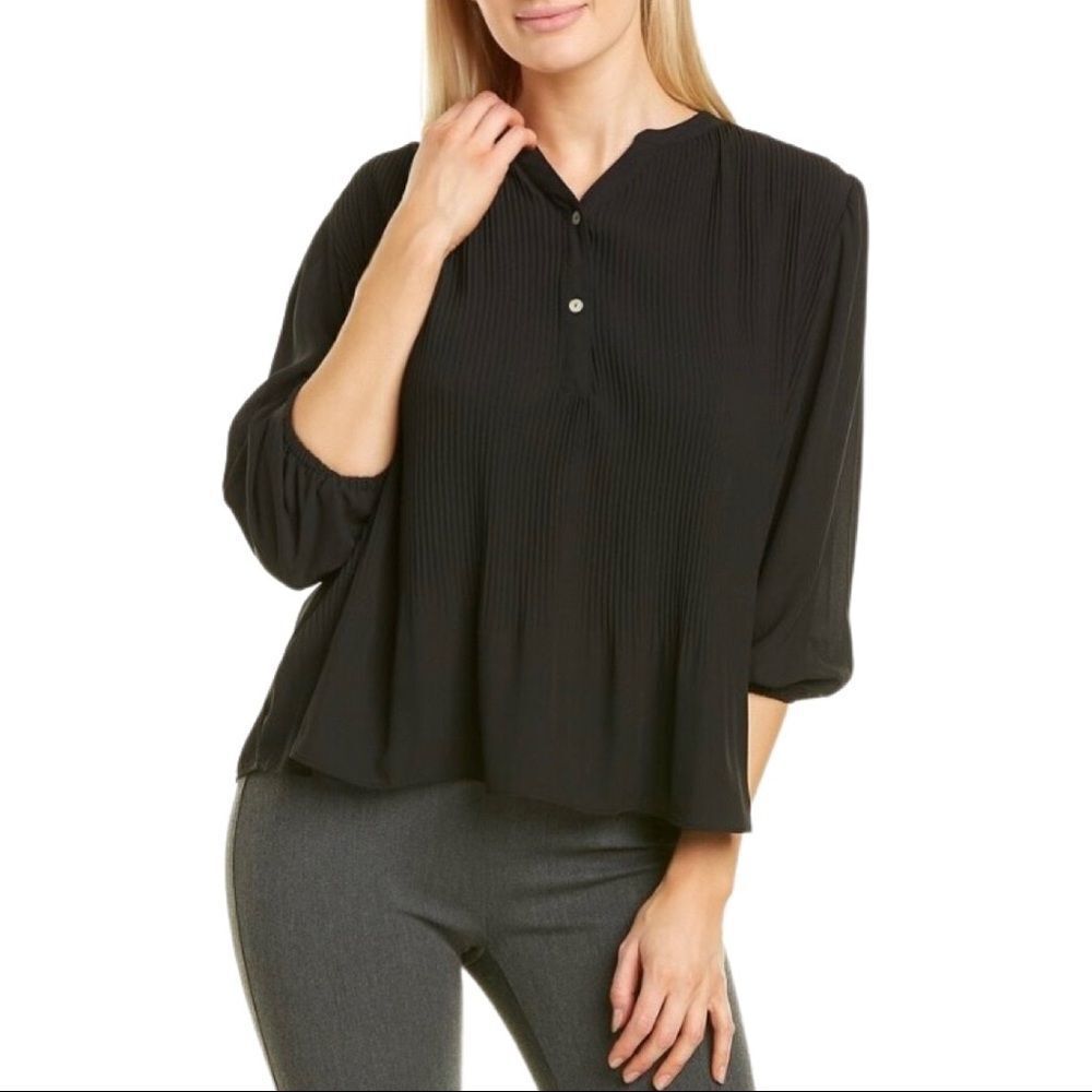 Nanette Lepore Black Chiffon Blouse Pleated sz XSMALL